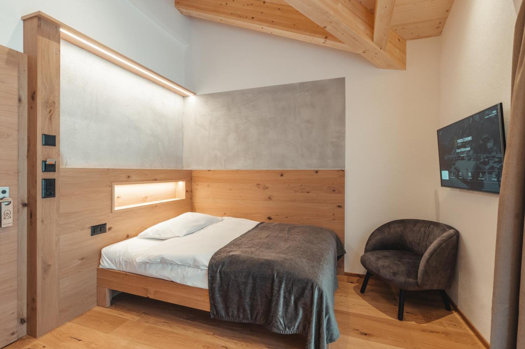 Täsch Hotel Porta Cervino מראה חיצוני תמונה