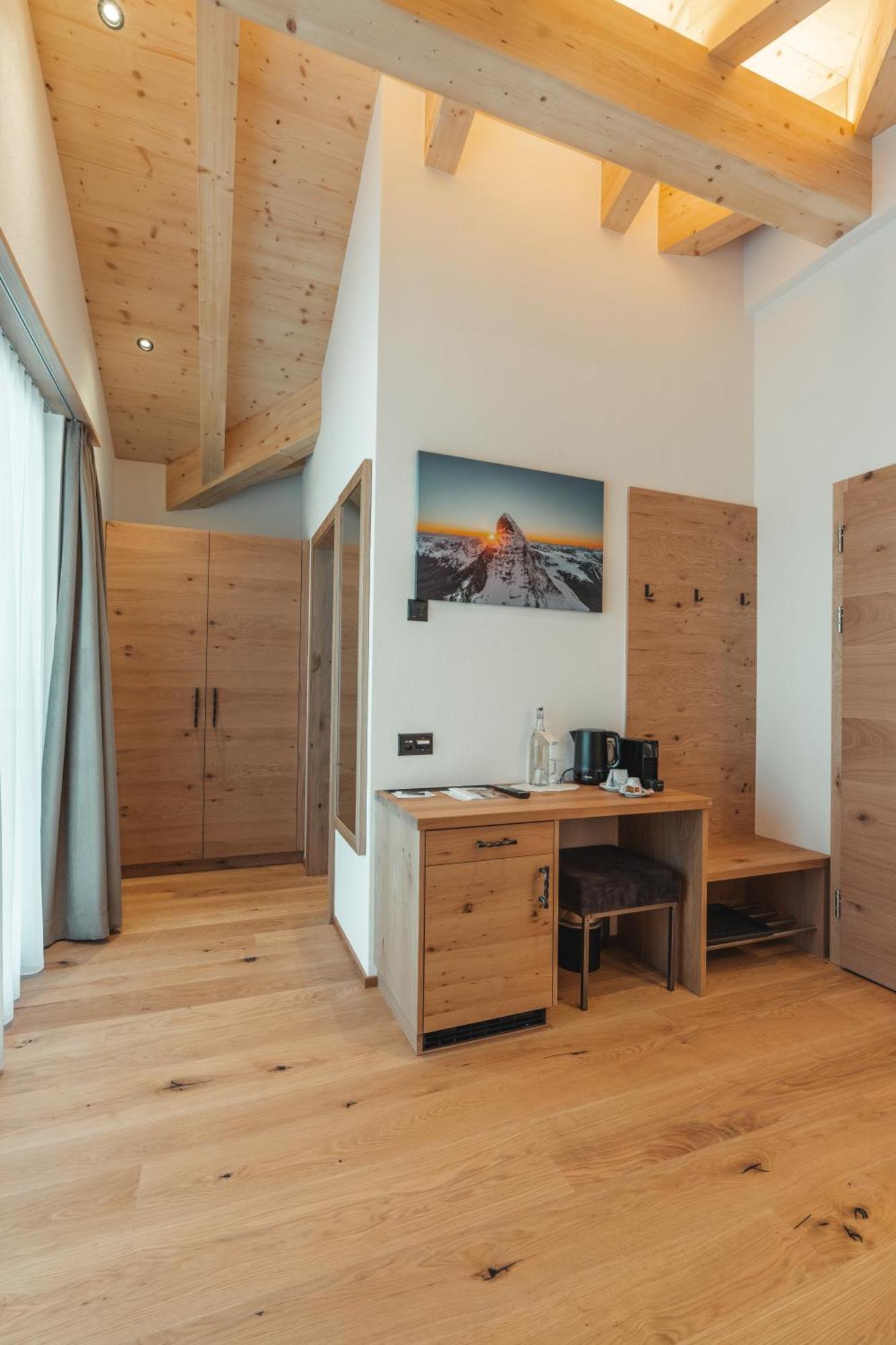 Täsch Hotel Porta Cervino מראה חיצוני תמונה